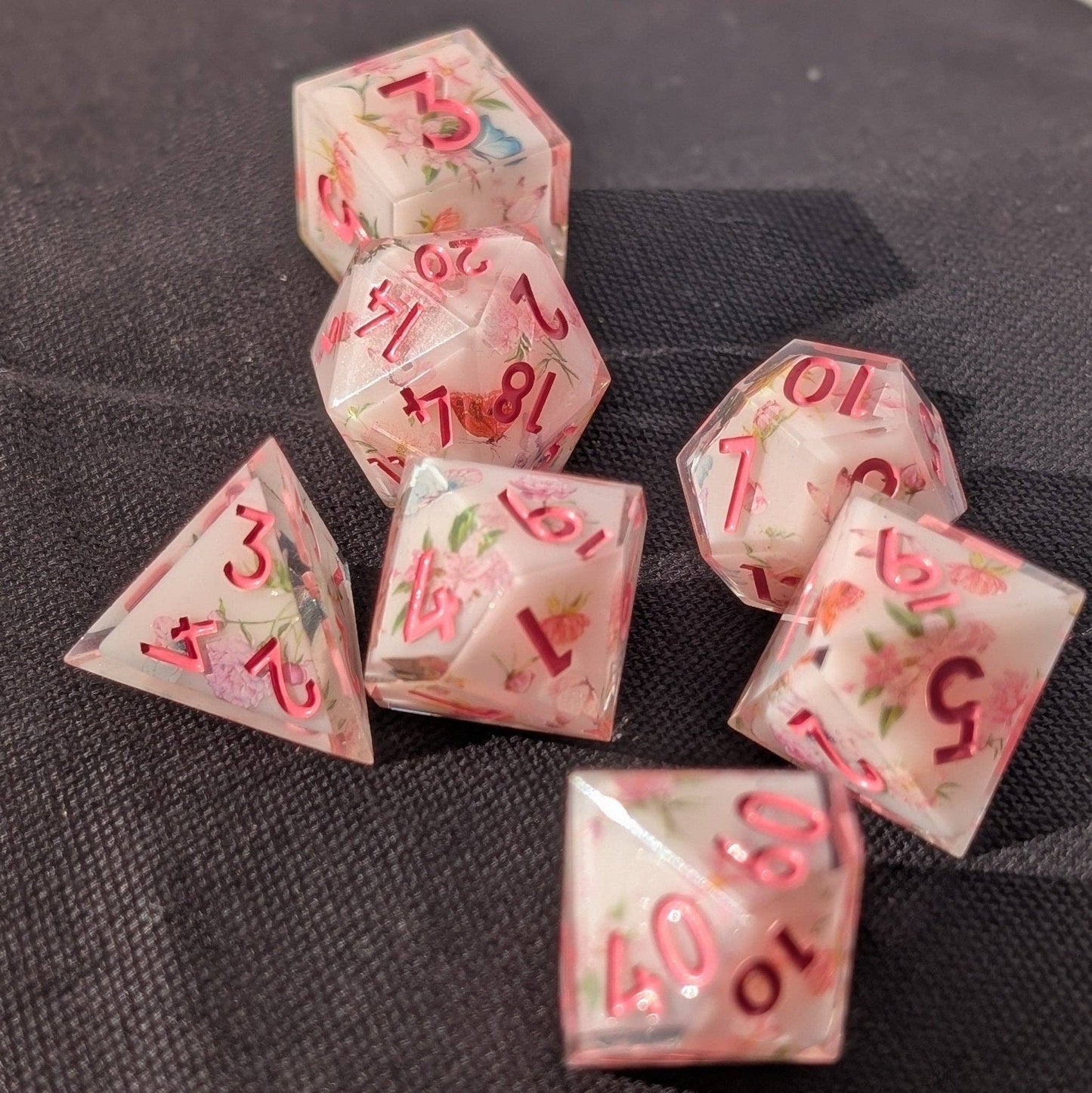 Flutterfey Bloom - 7 Piece Luxury Dice Set - QuestChest